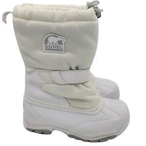Sorel 7 White Snow Cat Strap Boots Rated To -40°F